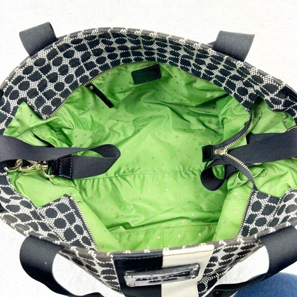 Kate Spade Classic Noel Henry Geometric Diaper Tote Bag With Pad - Picture 7 of 11